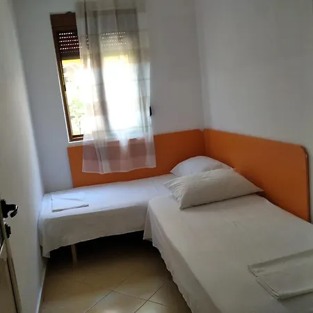 Sheri Apartment Orikum